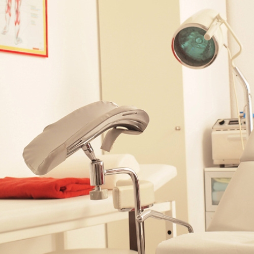 Fetisch-Klinik - Foto 4 von 18