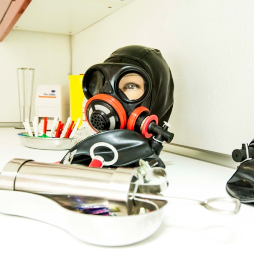 Fetisch-Klinik - Foto 12 von 18