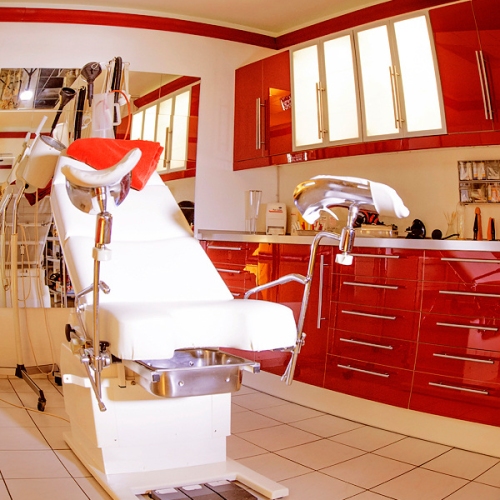 Fetisch-Klinik - Foto 16 von 18